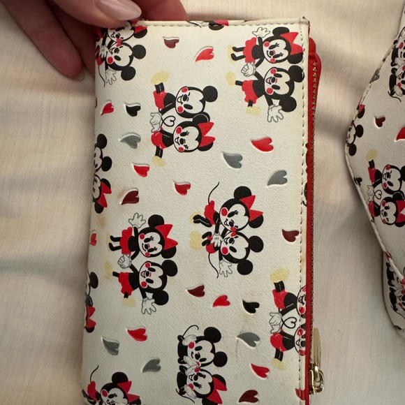 Loungefly Mickey Minnie Love Heart AOP Mini Backpack + Wallet Valentine Couple - Picture 11 of 15